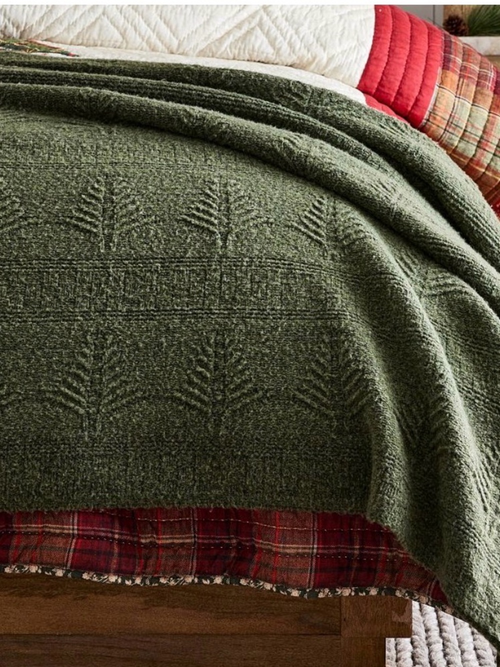 Pottery Barn Arden Tree Knit Blanket Loden Green 88”x96”
